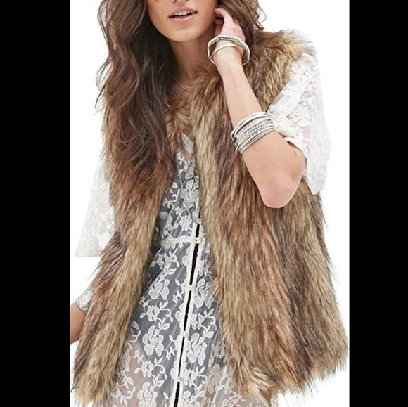 NWT Women's Short Tan Faux Fur Fashion Vest - Size XXL - Picture 1 of 8